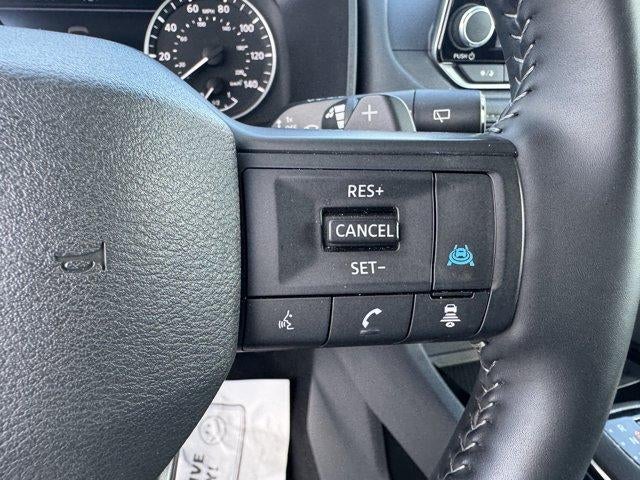 2025 Nissan Rogue AWD SV