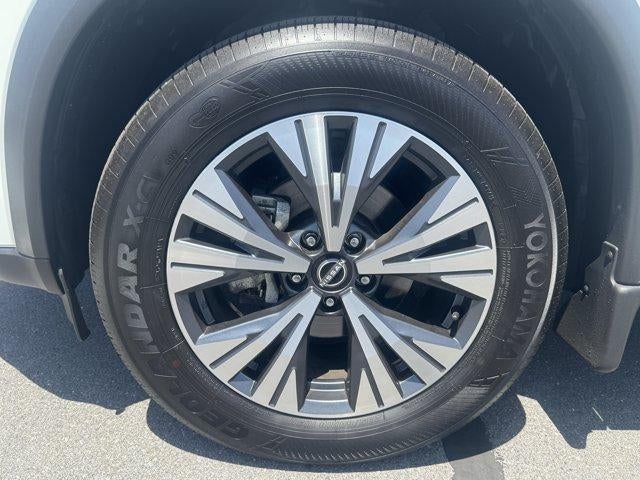 2023 Nissan Rogue AWD SV *Ltd Avail*
