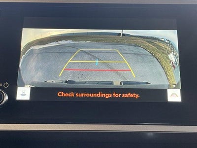 2025 Toyota Tundra 4WD 4WD SR5 CrewMax 5.5' Bed (SE)