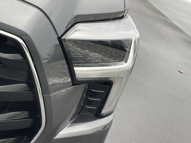 2025 Toyota Sequoia Platinum 4WD (Natl)