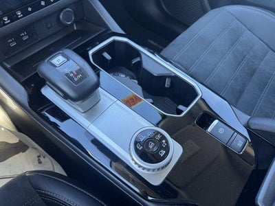 2025 Mitsubishi Outlander SE S-AWC