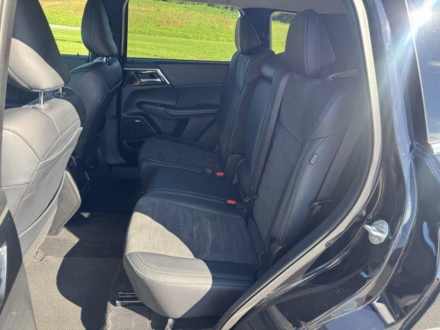 2025 Mitsubishi Outlander SE S-AWC