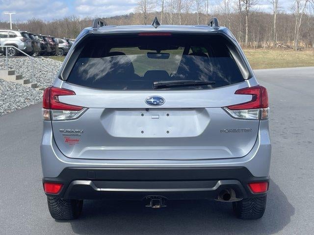 2024 Subaru Forester Premium AWD