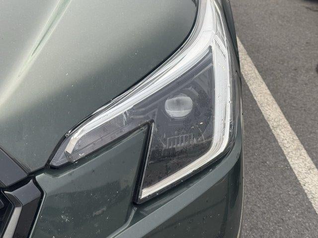 2023 Subaru Forester Premium CVT