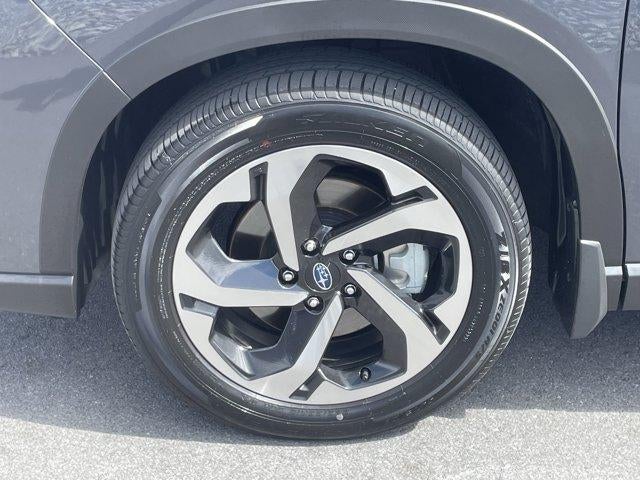 2023 Subaru Forester Touring CVT