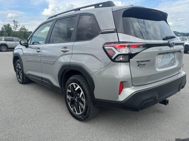 2025 Subaru Forester Premium AWD