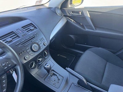 2013 Mazda Mazda3 4dr Sdn Auto i Sport
