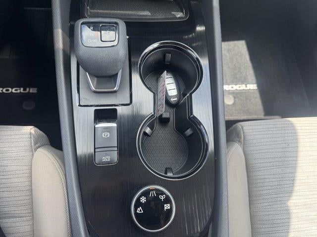2021 Nissan Rogue AWD SV