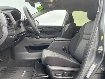 2024 Nissan Rogue AWD SV