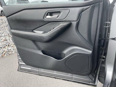 2024 Nissan Rogue AWD SV