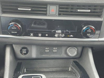 2024 Nissan Rogue AWD SV