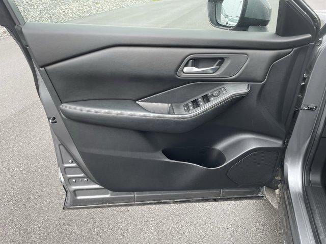 2024 Nissan Rogue AWD SV