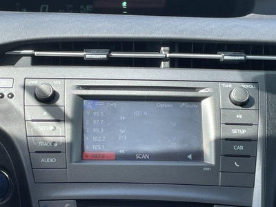 2014 Toyota Prius 5dr HB Two (SE)