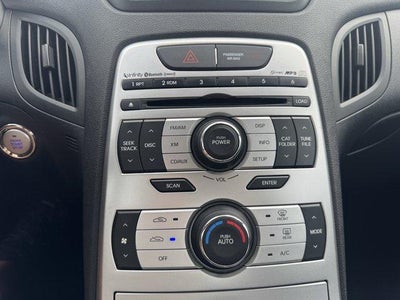 2010 Hyundai GENESIS Coupe 2dr 3.8L Man Track