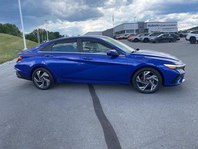 2024 Hyundai ELANTRA SEL IVT