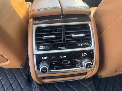 2022 BMW 740i xDrive Sedan