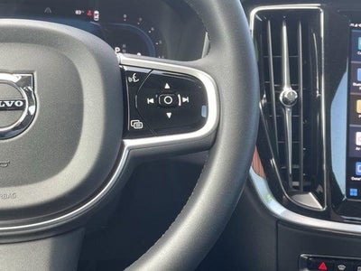 2025 Volvo V60 Cross Country B5 AWD Plus