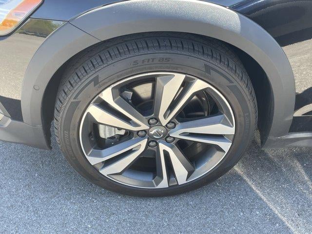 2025 Volvo V60 Cross Country B5 AWD Plus