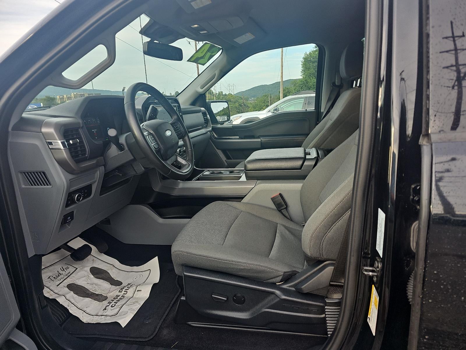 2024 Ford F-150 XLT 4WD SuperCrew 5.5' Box