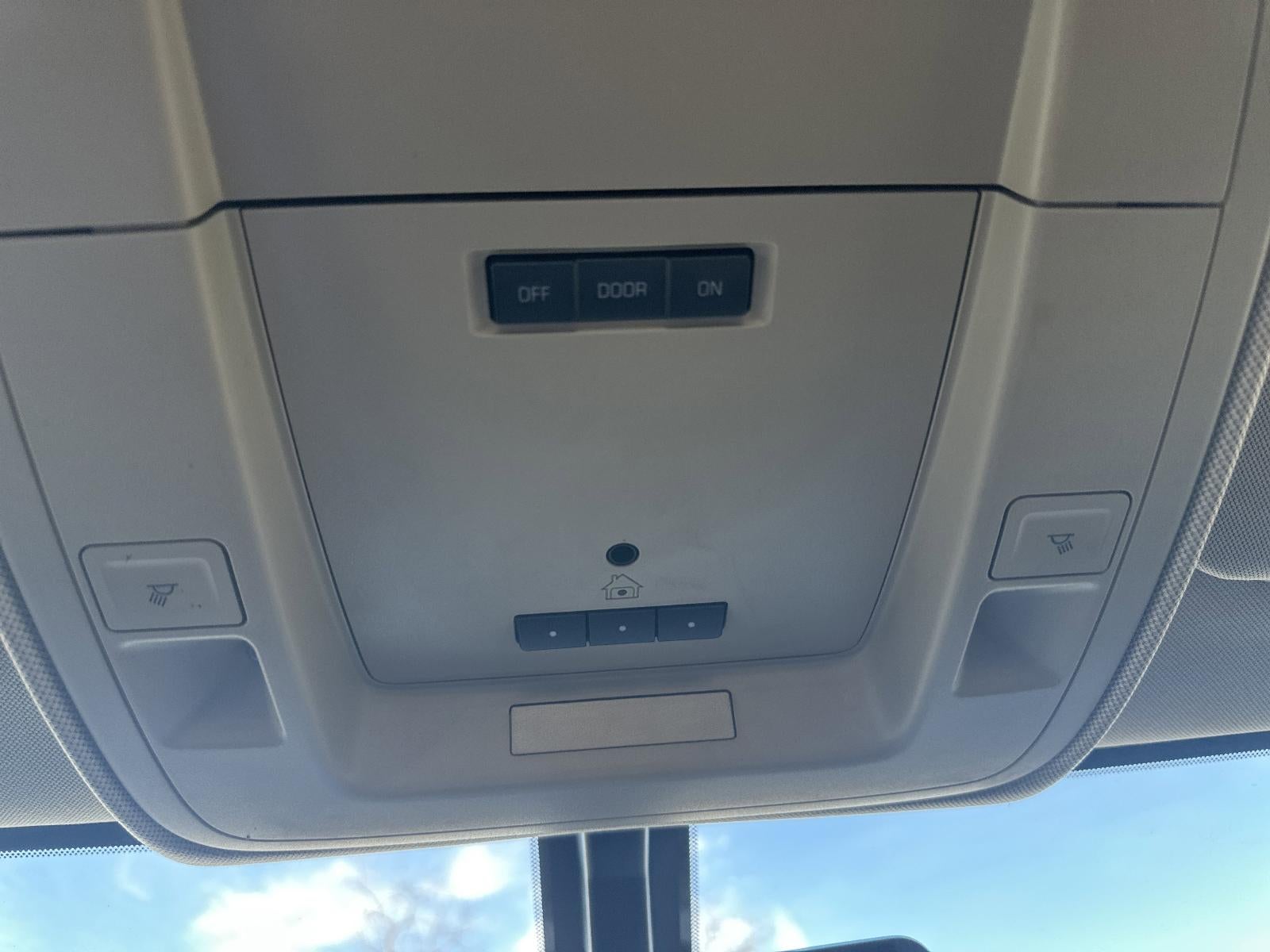 2019 GMC Sierra 2500 HD Crew Cab Standard Box 4-Wheel Drive SLT