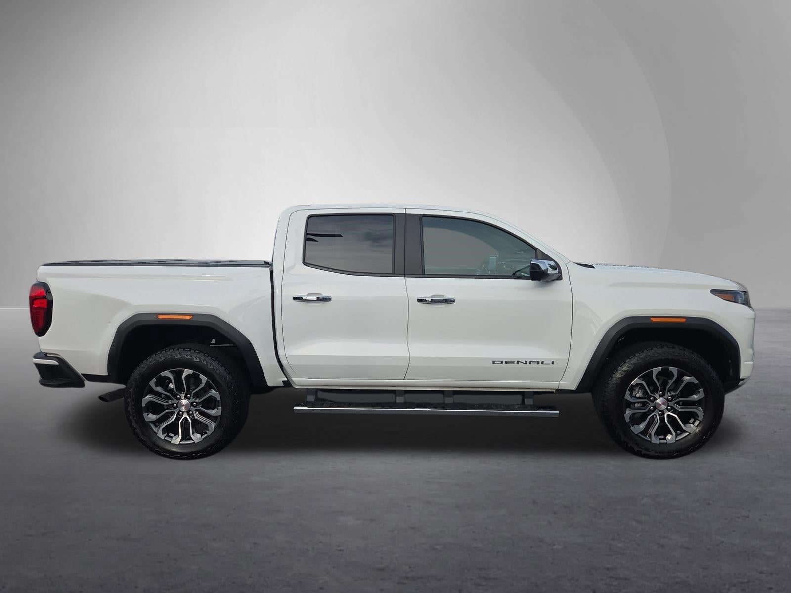 2024 GMC Canyon Crew Cab Short Box 4-Wheel Drive Denali