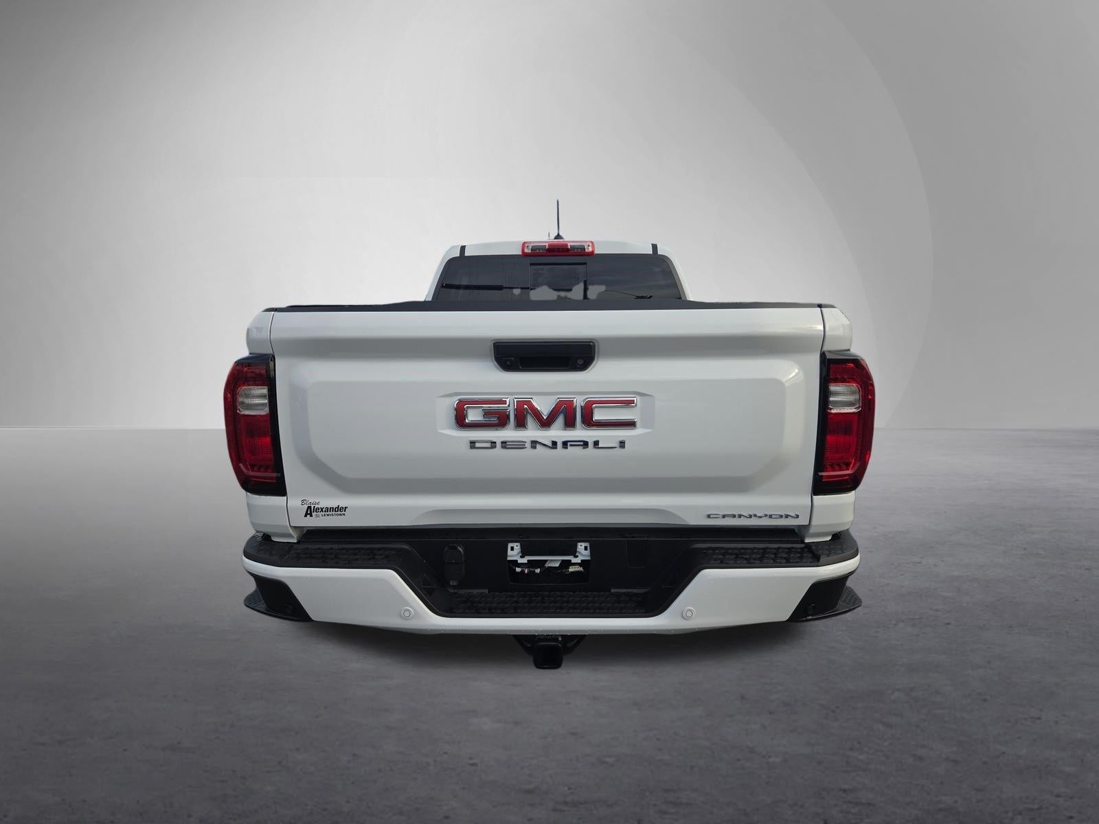 2024 GMC Canyon Crew Cab Short Box 4-Wheel Drive Denali