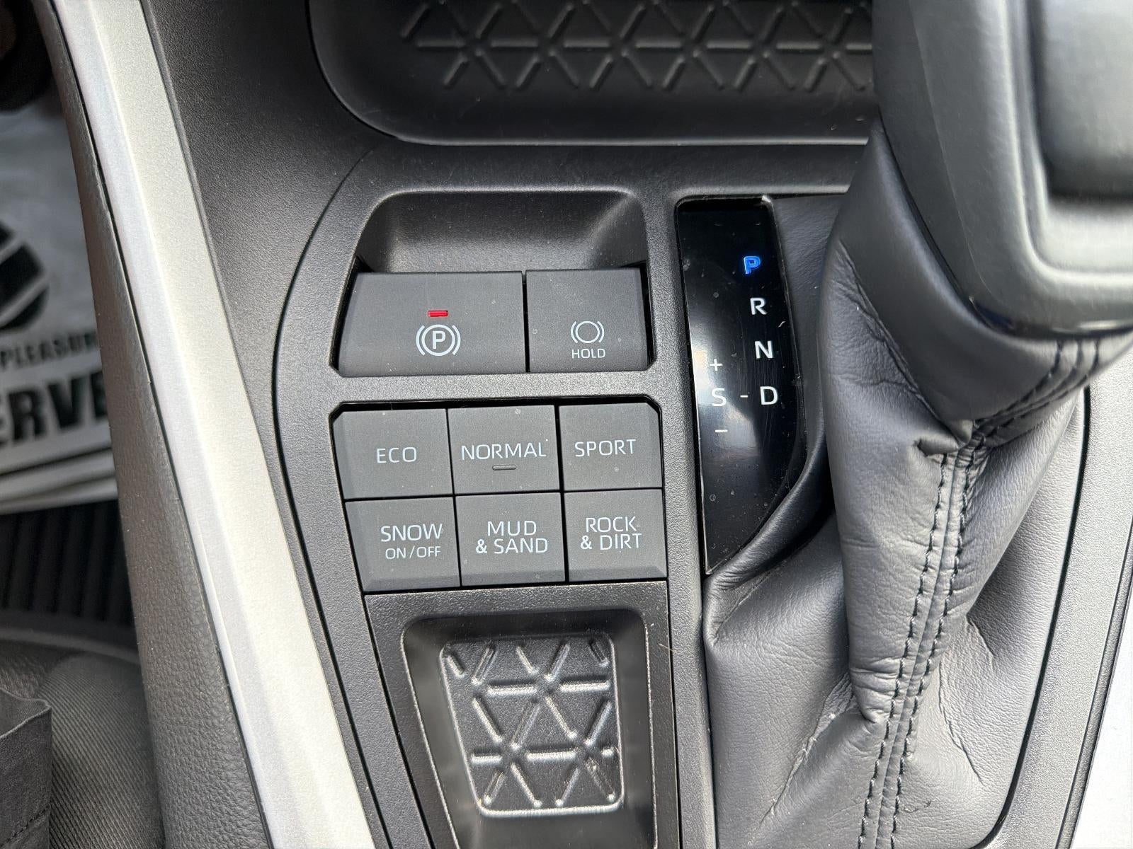2024 Toyota RAV4 XLE AWD (Natl)