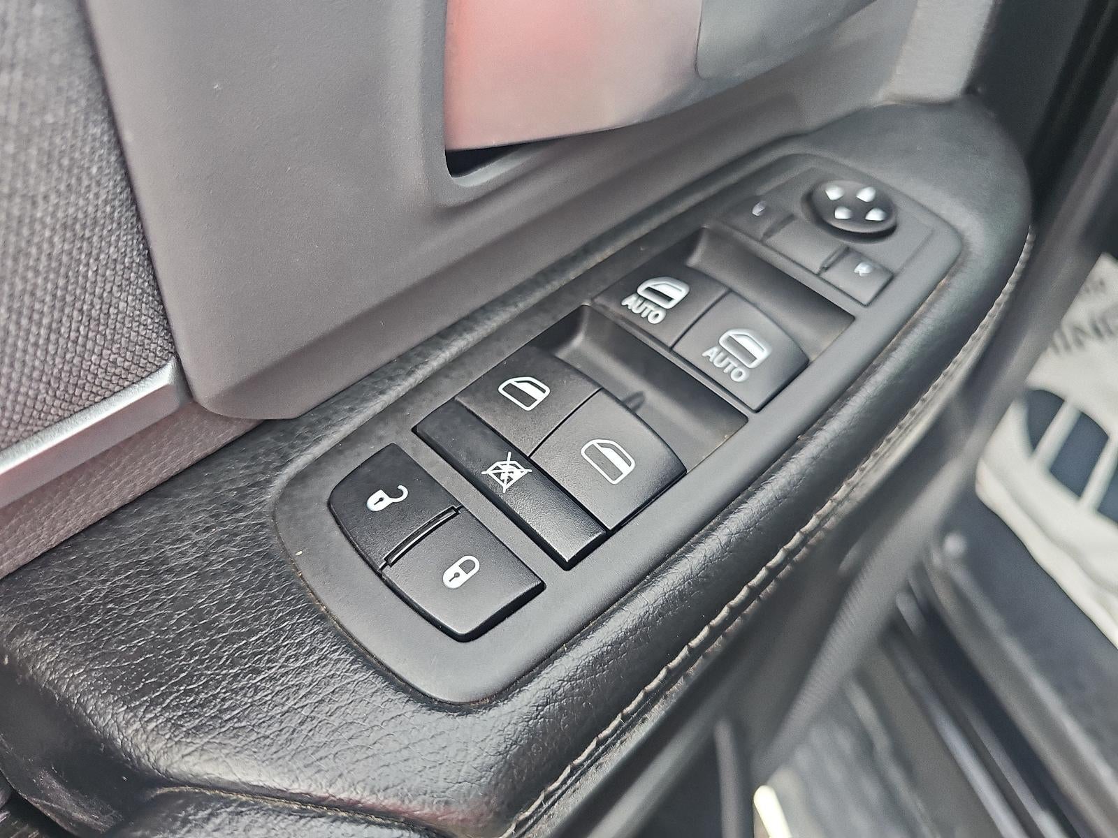 2019 RAM 3500 Big Horn 4x4 Crew Cab 8' Box