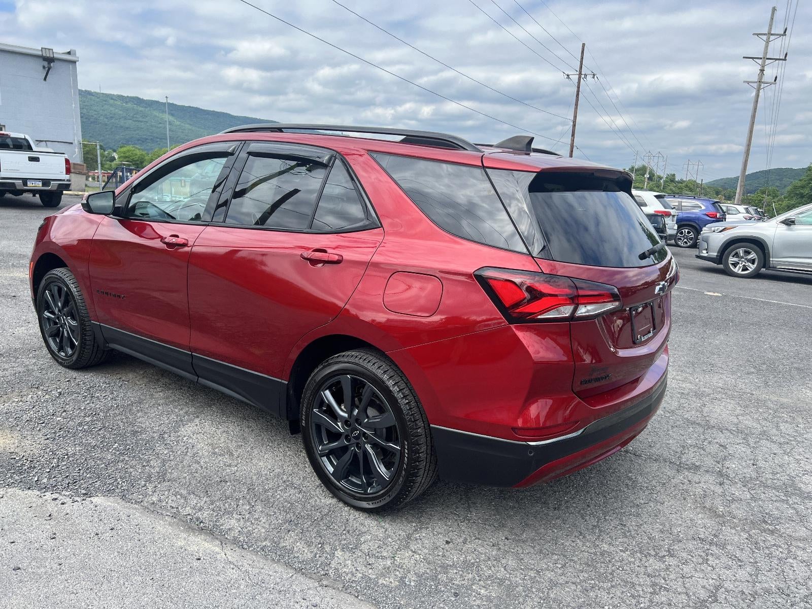 2022 Chevrolet Equinox AWD 4dr RS