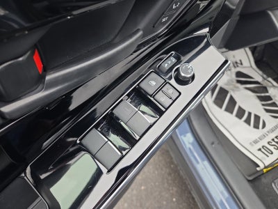 2023 Subaru Solterra Limited AWD