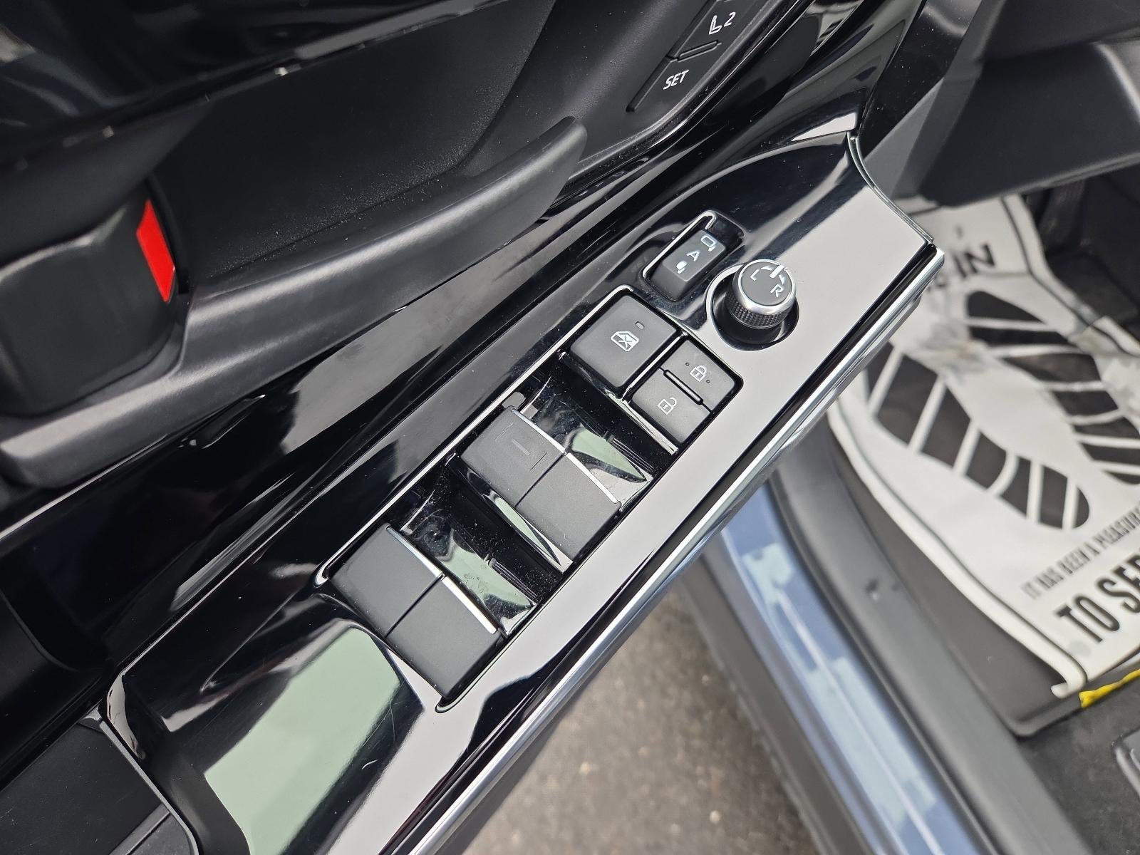 2023 Subaru Solterra Limited AWD