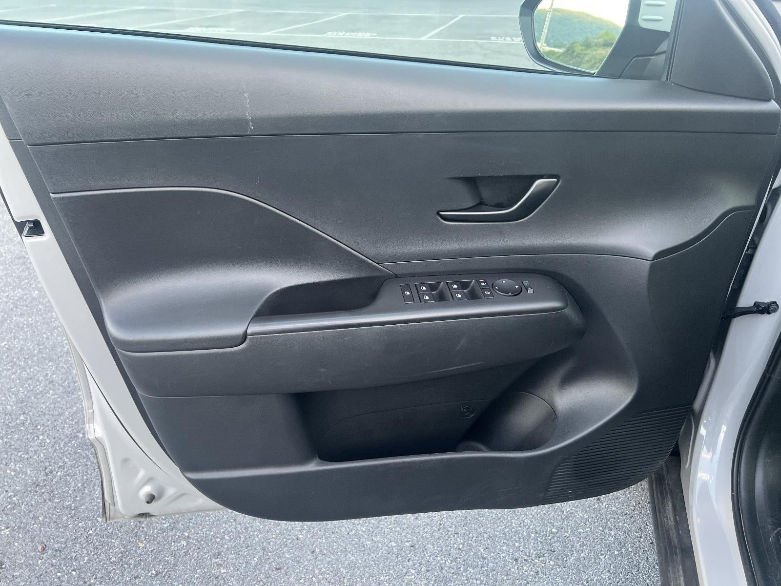 2025 Hyundai KONA SEL AWD