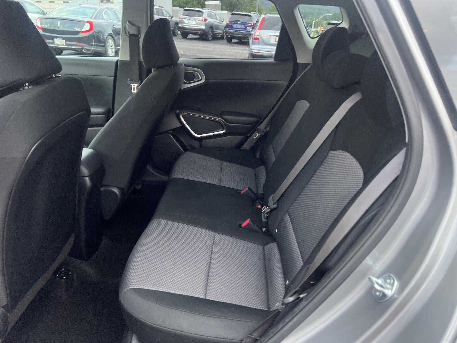 2024 Kia Soul LX IVT