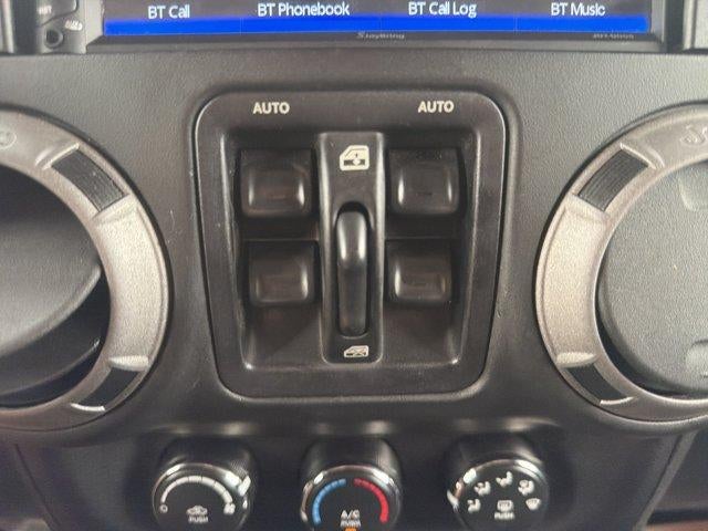 2015 Jeep Wrangler Unlimited 4WD 4dr Sport