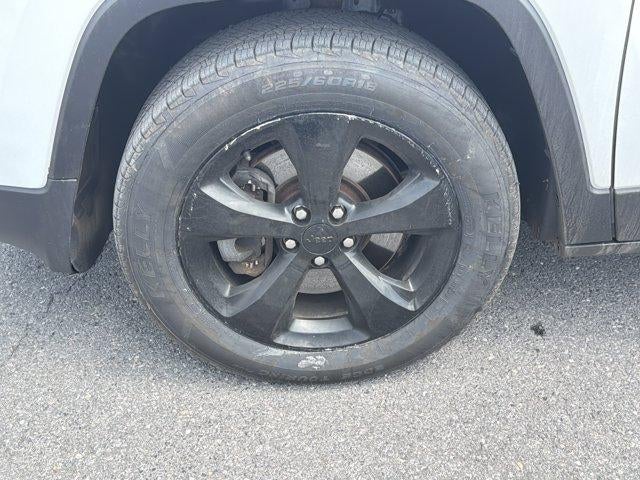 2017 Jeep Cherokee Altitude 4x4 *Ltd Avail*