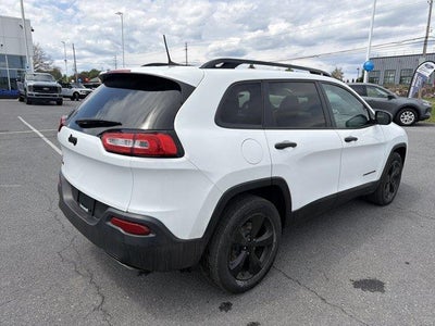 2017 Jeep Cherokee Altitude 4x4 *Ltd Avail*