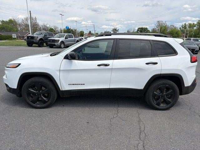2017 Jeep Cherokee Altitude 4x4 *Ltd Avail*