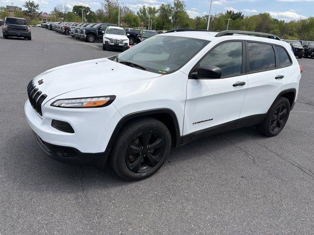 2017 Jeep Cherokee Altitude 4x4 *Ltd Avail*