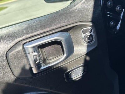 2025 Jeep Wrangler Willys 4 Door 4x4