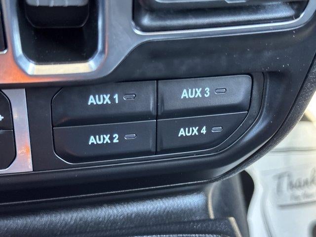 2025 Jeep Wrangler Willys 4 Door 4x4