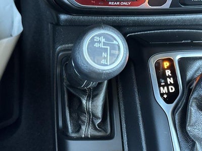 2025 Jeep Wrangler Willys 4 Door 4x4