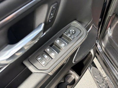 2026 RAM 1500 Laramie 4x4 Crew Cab 5'7" Box