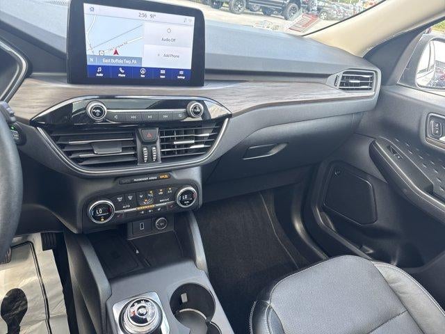 2020 Ford Escape Titanium AWD