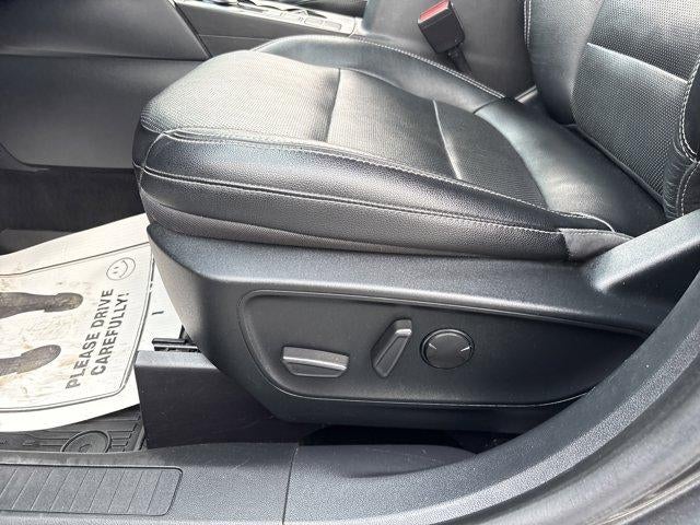 2020 Ford Escape Titanium AWD