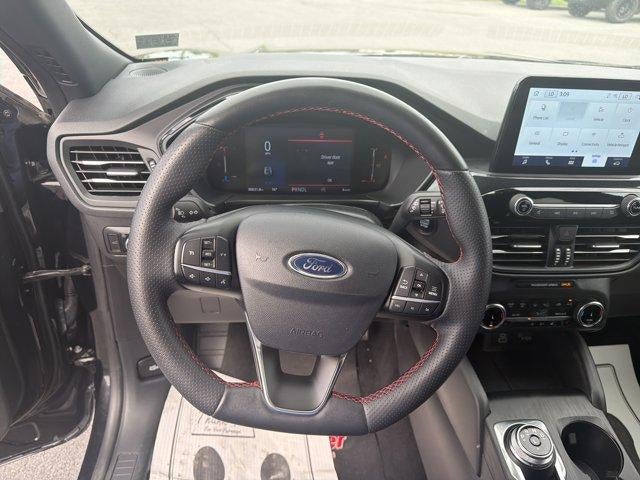 2025 Ford Escape ST-Line Select AWD