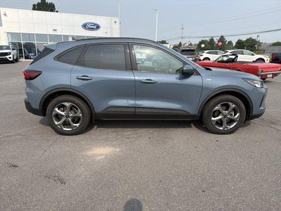 2025 Ford Escape ST-Line Select AWD