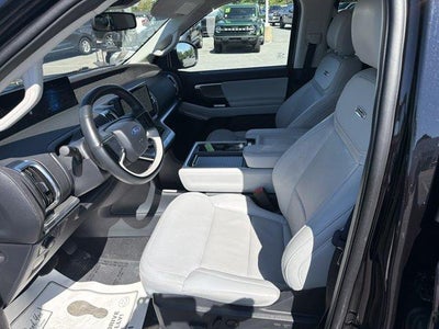 2025 Ford Expedition Max Platinum 4x4