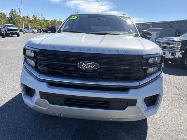 2025 Ford Expedition Max Platinum 4x4