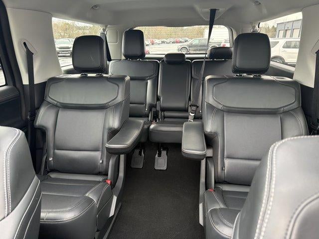 2025 Ford Expedition Max Platinum 4x4