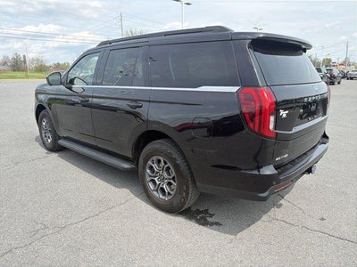 2025 Ford Expedition Active 4x4